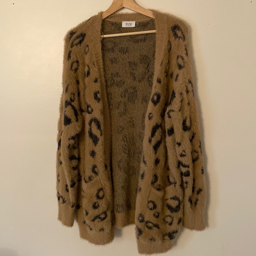 Boutique Cheetah Print Cardigan